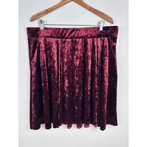 TORRID 2 Women's 2X Wine Red Velvet Mini Skirt Elastic Waist